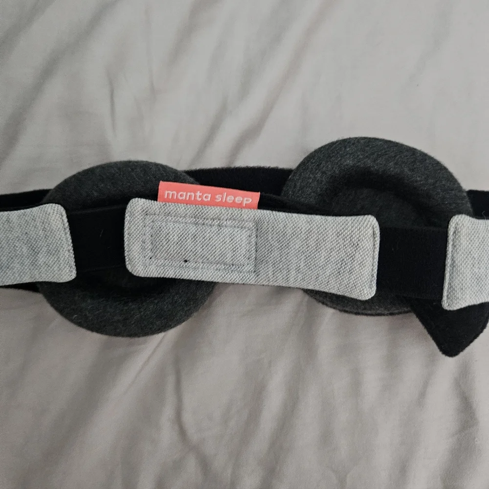 Manta Sleep Mask Gray